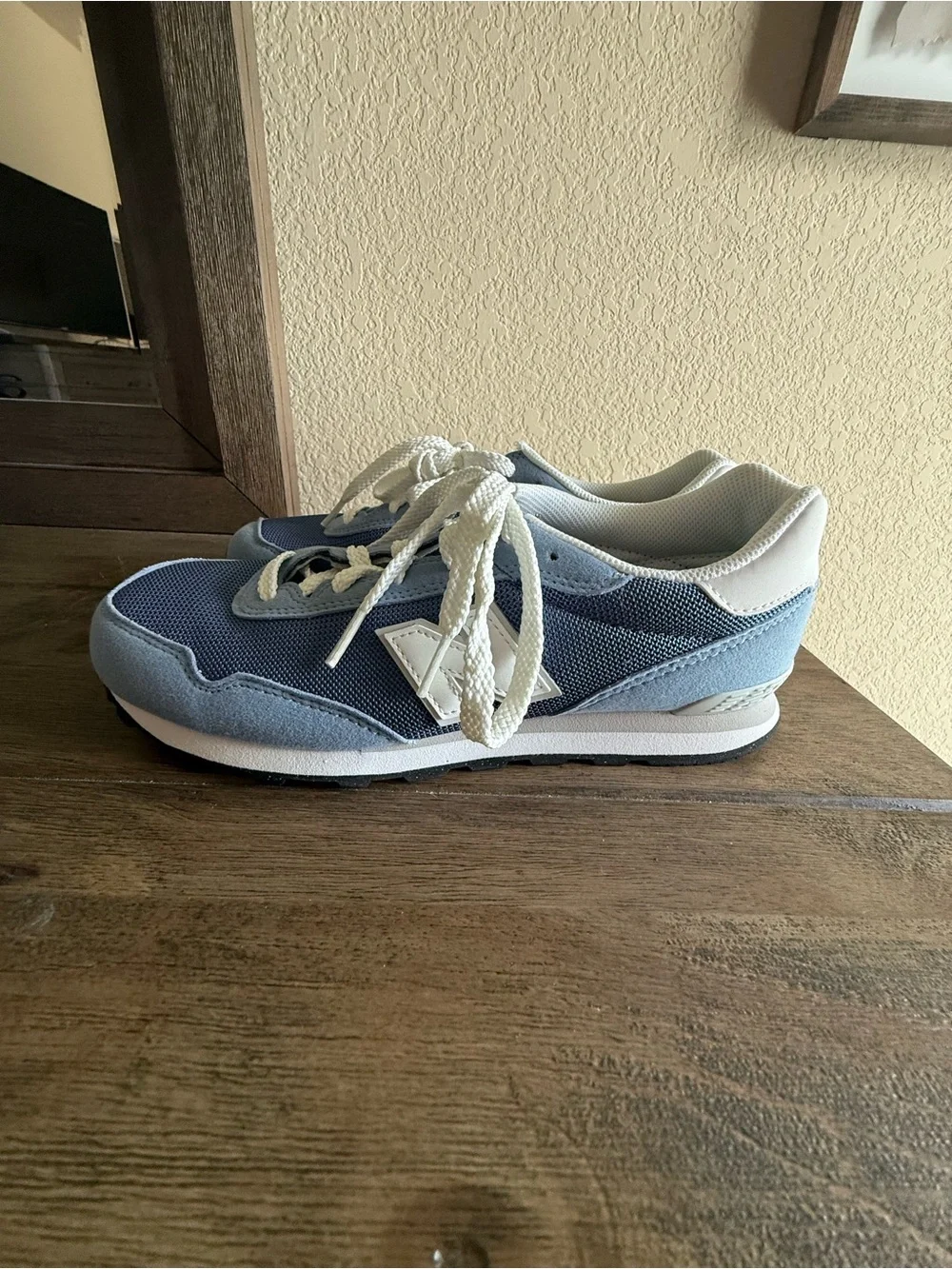 New Balance Retro Runner Sneakers